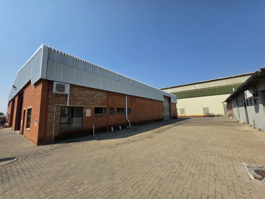 To Let Commercial Property for Rent in Oos Einde Free State